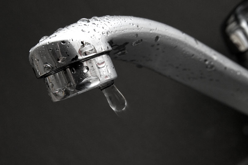 bw-leaking-faucet